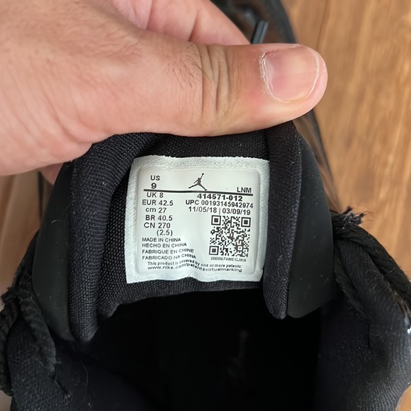 Jordan 13 retro black good condition - Picture 5 of 5